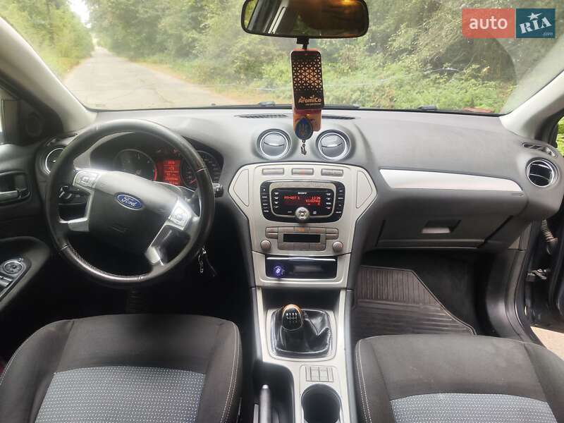 Універсал Ford Mondeo 2010 в Шепетівці