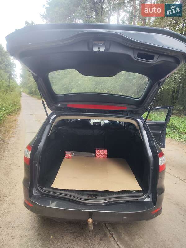Універсал Ford Mondeo 2010 в Шепетівці