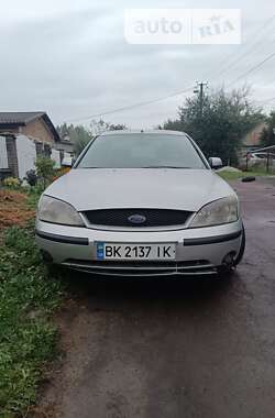 Лифтбек Ford Mondeo 2001 в Ровно