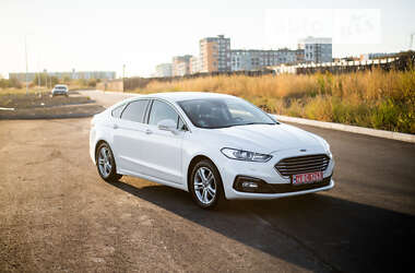 Седан Ford Mondeo 2019 в Рівному