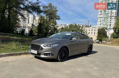Лифтбек Ford Mondeo 2017 в 