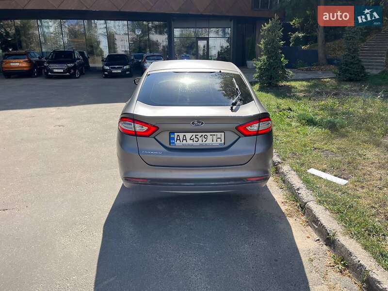 Лифтбек Ford Mondeo 2017 в Киеве