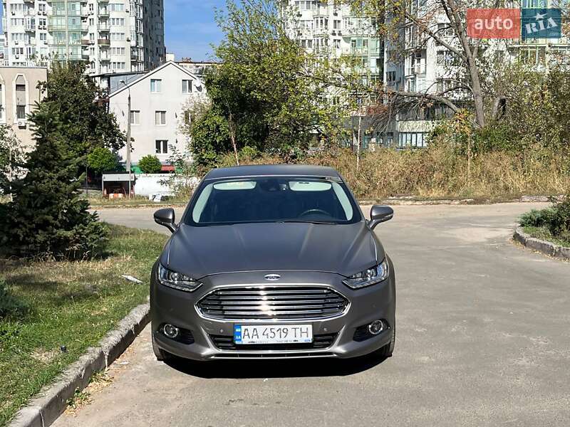 Лифтбек Ford Mondeo 2017 в Киеве