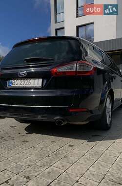 Універсал Ford Mondeo 2011 в Новояворівську