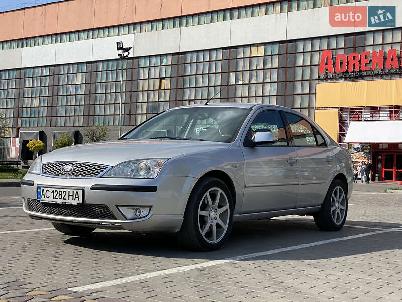 Ліфтбек Ford Mondeo 2001 в Луцьку