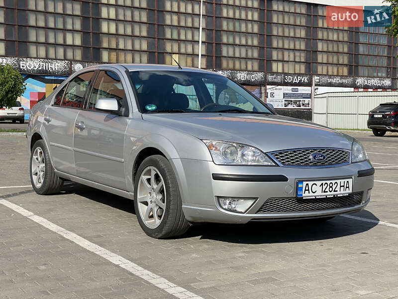 Ліфтбек Ford Mondeo 2001 в Луцьку