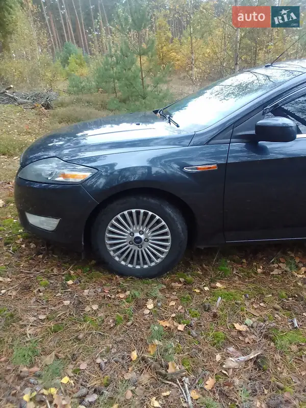 Лифтбек Ford Mondeo 2009 в 