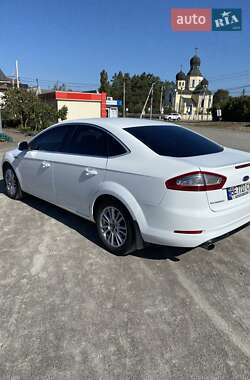 Седан Ford Mondeo 2011 в Дмитровке