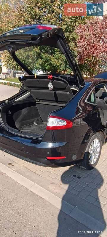 Седан Ford Mondeo 2011 в Виннице