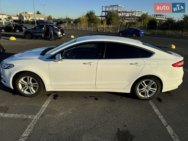 Лифтбек Ford Mondeo 2018 в Киеве