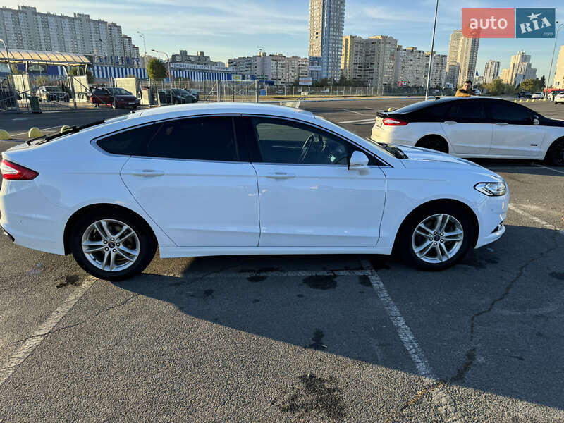 Лифтбек Ford Mondeo 2018 в Киеве