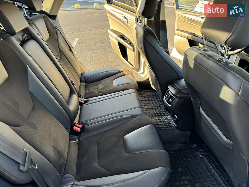 Лифтбек Ford Mondeo 2018 в Киеве
