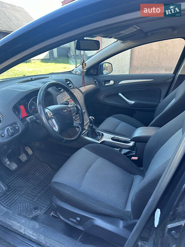 Универсал Ford Mondeo 2008 в Почаеве