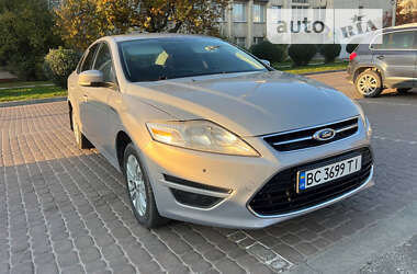 Седан Ford Mondeo 2010 в Львові