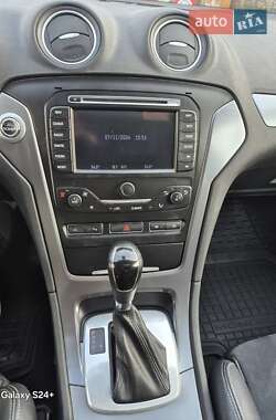 Универсал Ford Mondeo 2012 в 
