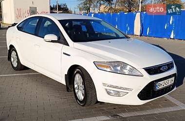 Седан Ford Mondeo 2012 в Одесі