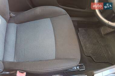 Седан Ford Mondeo 2012 в 