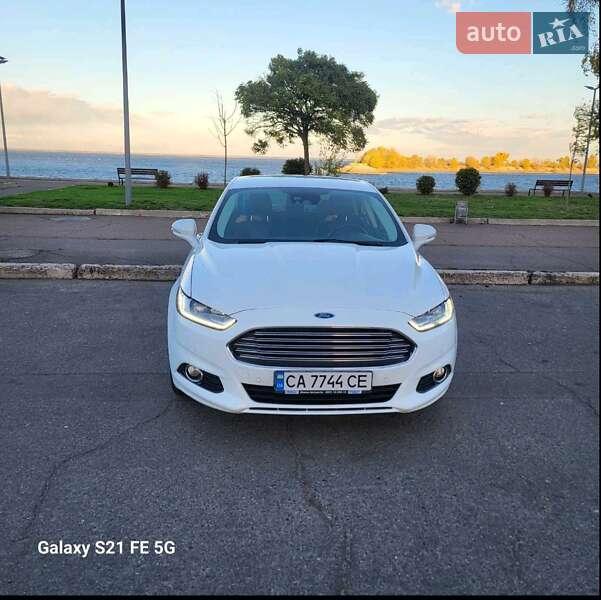 Седан Ford Mondeo 2016 в Черкассах