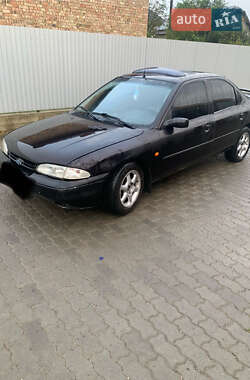 Седан Ford Mondeo 1996 в Коломые