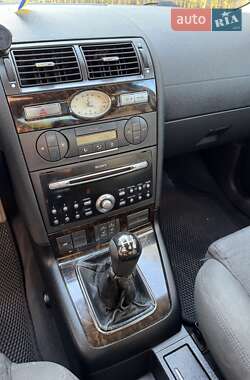 Седан Ford Mondeo 2003 в Одессе