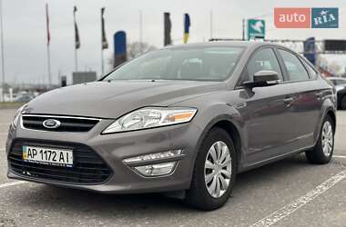 Лифтбек Ford Mondeo 2013 в Киеве