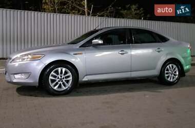 Седан Ford Mondeo 2010 в Києві