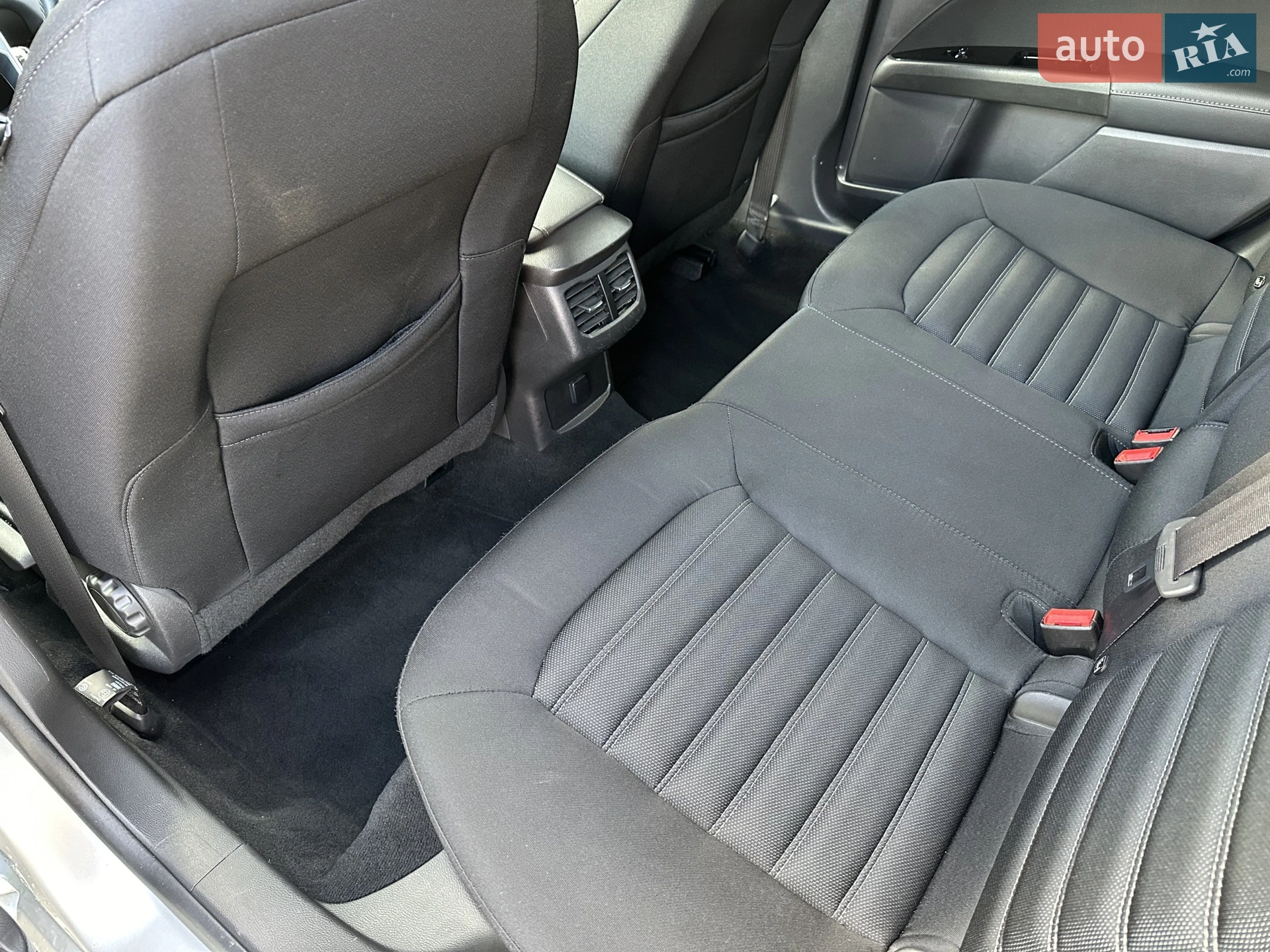 2019 Ford Mondeo - мініатюра 33