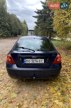 Лифтбек Ford Mondeo 2004 в Микулинцах