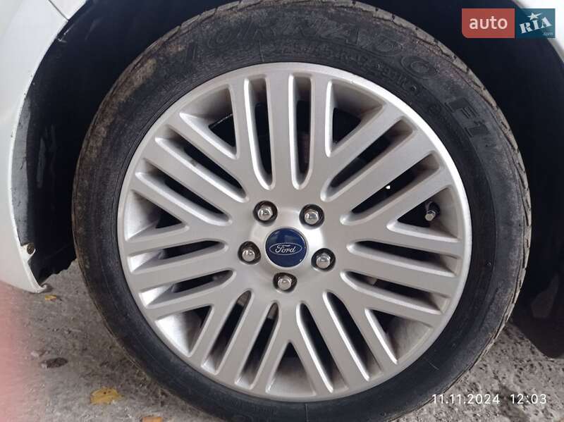 Седан Ford Mondeo 2012 в Днепре