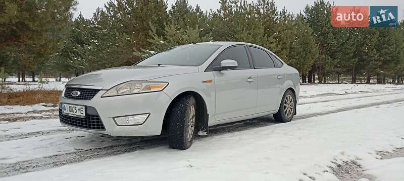 Седан Ford Mondeo 2007 в Макарові
