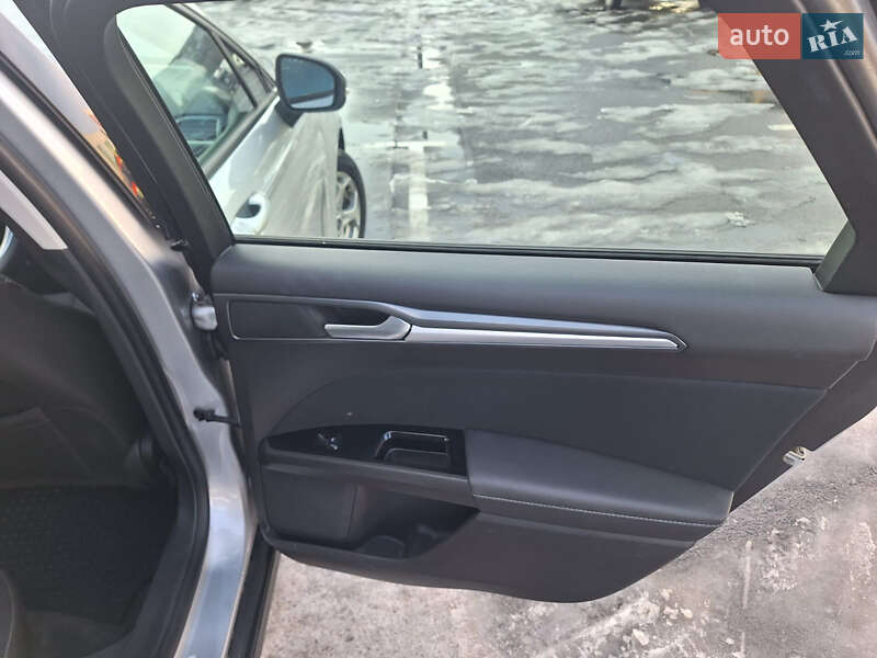 Універсал Ford Mondeo 2017 в Житомирі