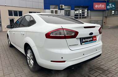 Седан Ford Mondeo 2012 в Одесі