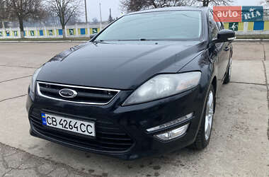 Седан Ford Mondeo 2010 в Варві