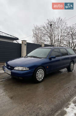 Універсал Ford Mondeo 1993 в Гнівані