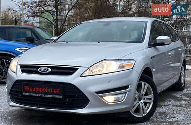 Універсал Ford Mondeo 2014 в Сумах