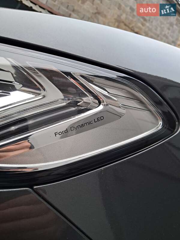 Лифтбек Ford Mondeo 2017 в Киеве
