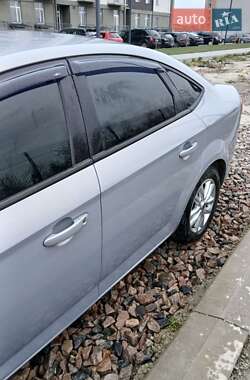 Седан Ford Mondeo 2012 в Броварах