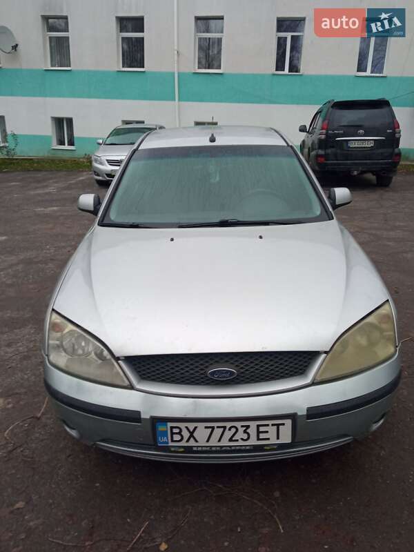 Седан Ford Mondeo 2002 в Кременце