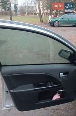 Седан Ford Mondeo 2002 в 