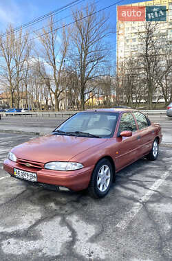 Седан Ford Mondeo 1993 в Дніпрі