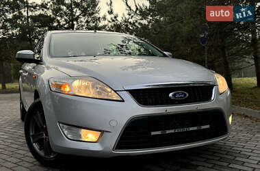 Універсал Ford Mondeo 2010 в Дрогобичі