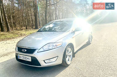 Седан Ford Mondeo 2007 в Полонному