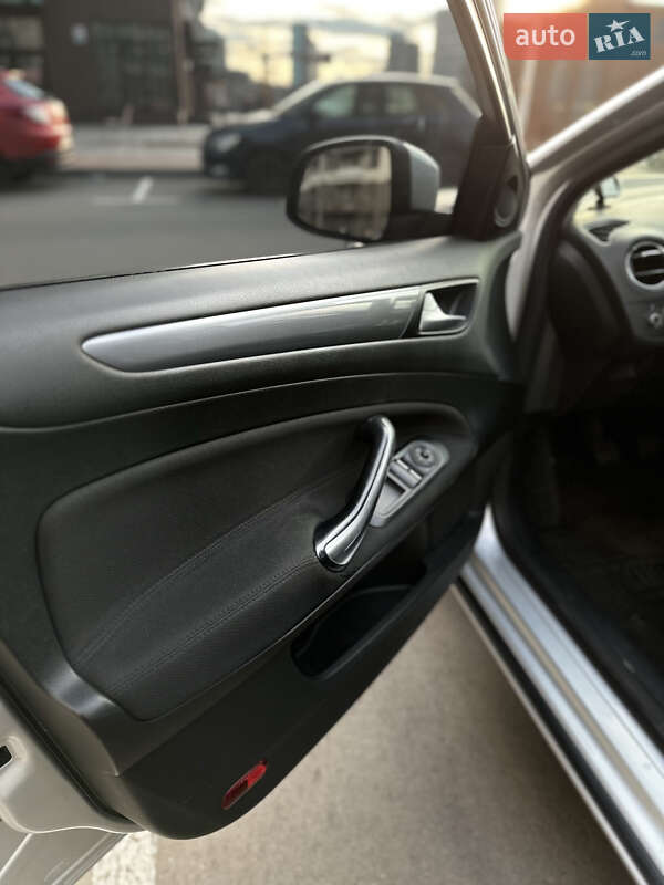 Седан Ford Mondeo 2010 в Киеве фото 3 Седан Ford Mondeo 2010 в Киеве