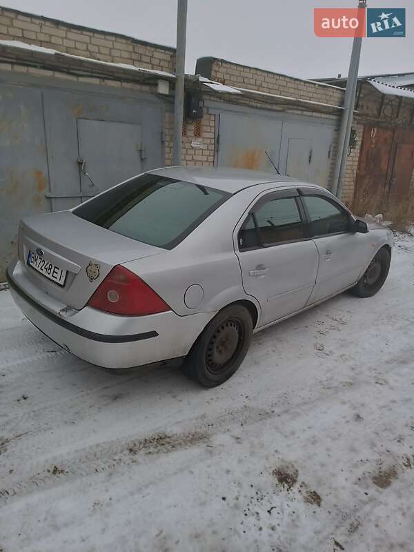 Седан Ford Mondeo 2002 в Сумах