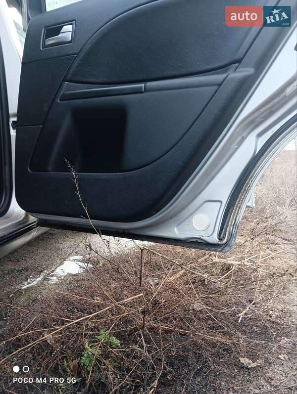 Универсал Ford Mondeo 2004 в Харькове фото 13 Универсал Ford Mondeo 2004 в Харькове