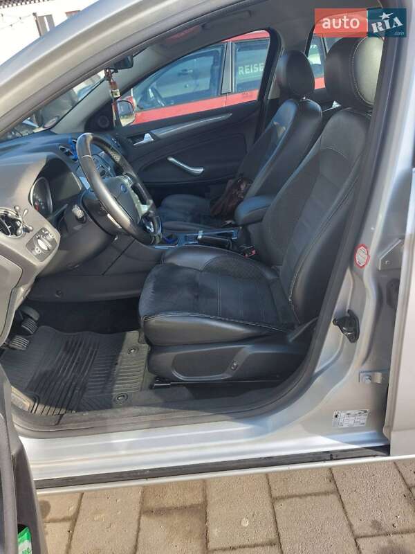 Универсал Ford Mondeo 2011 в Житомире