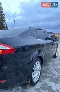 Седан Ford Mondeo 2010 в Львові