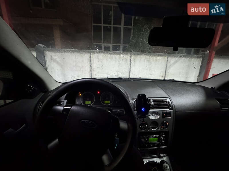 Универсал Ford Mondeo 2001 в Белой Церкви