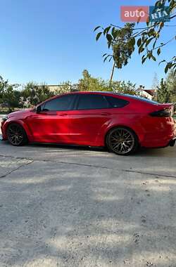 Лифтбек Ford Mondeo 2017 в 