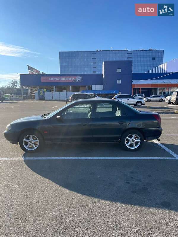 Седан Ford Mondeo 1998 в Киеве